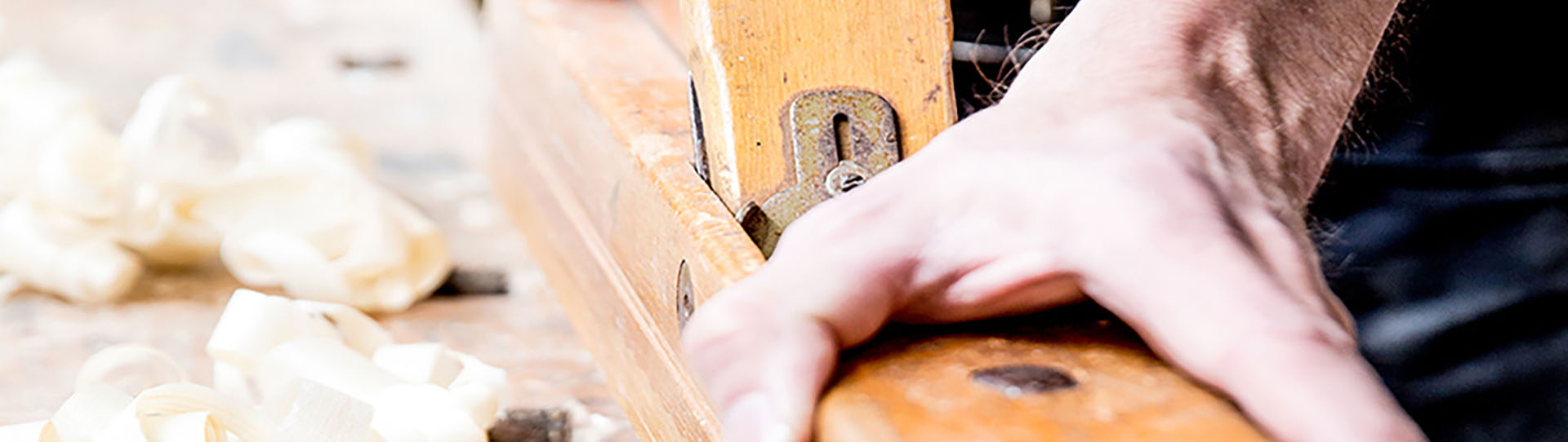 Tischlerei Header